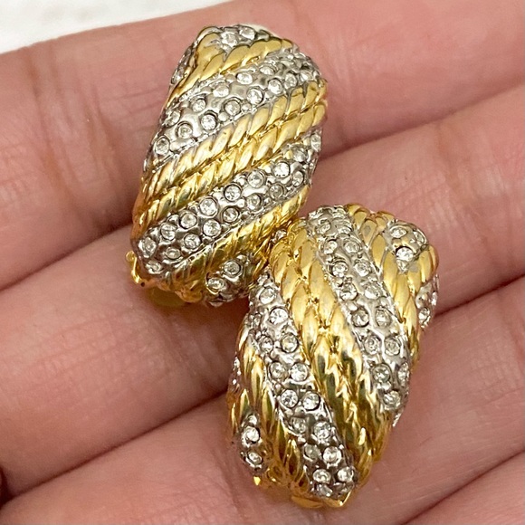 Twisted Goldtone Rope and Clear Stones Clip On Earrings - Picture 2 of 12